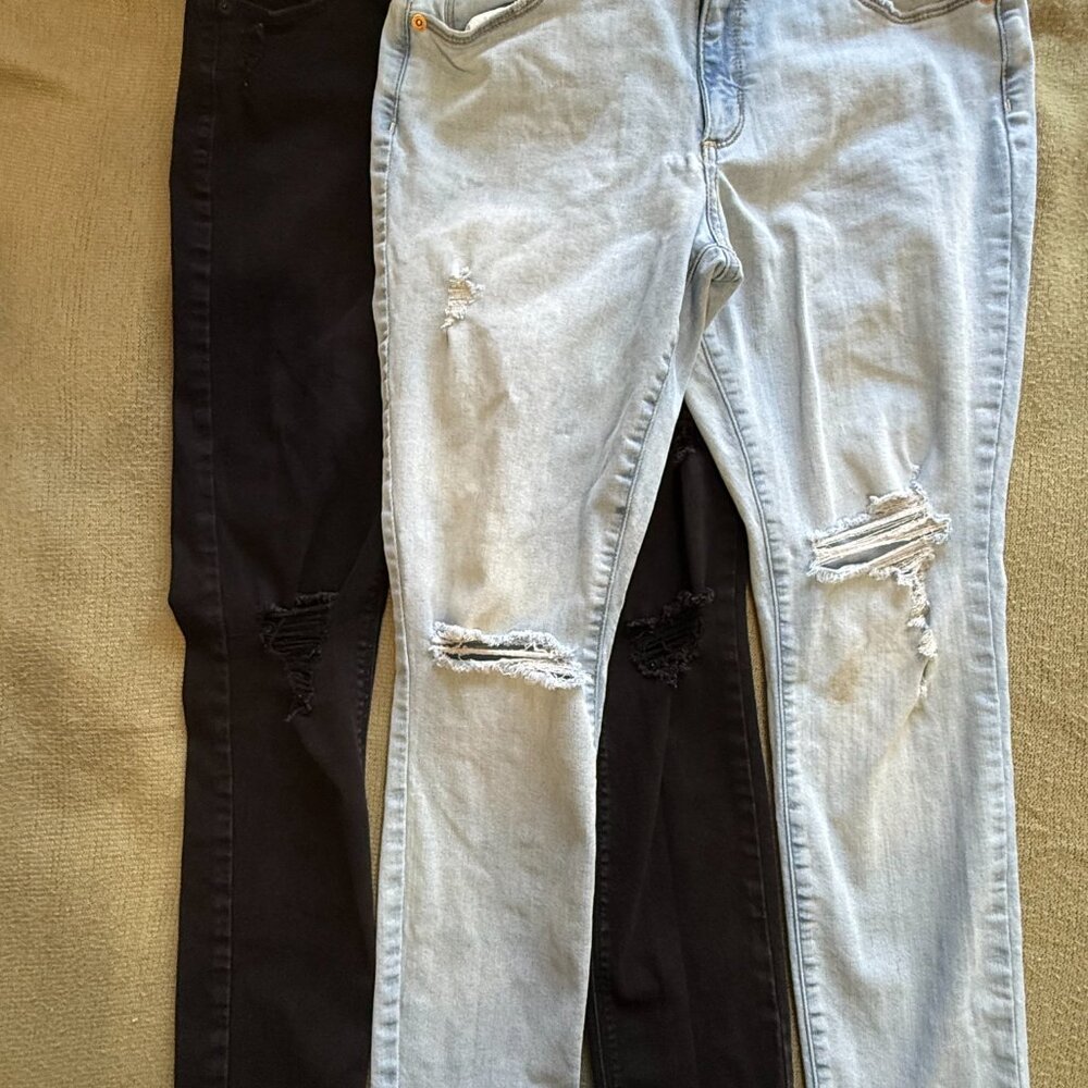 2 Pairs Size 10 Distressed Women's Jeans - Picture 2 of 7